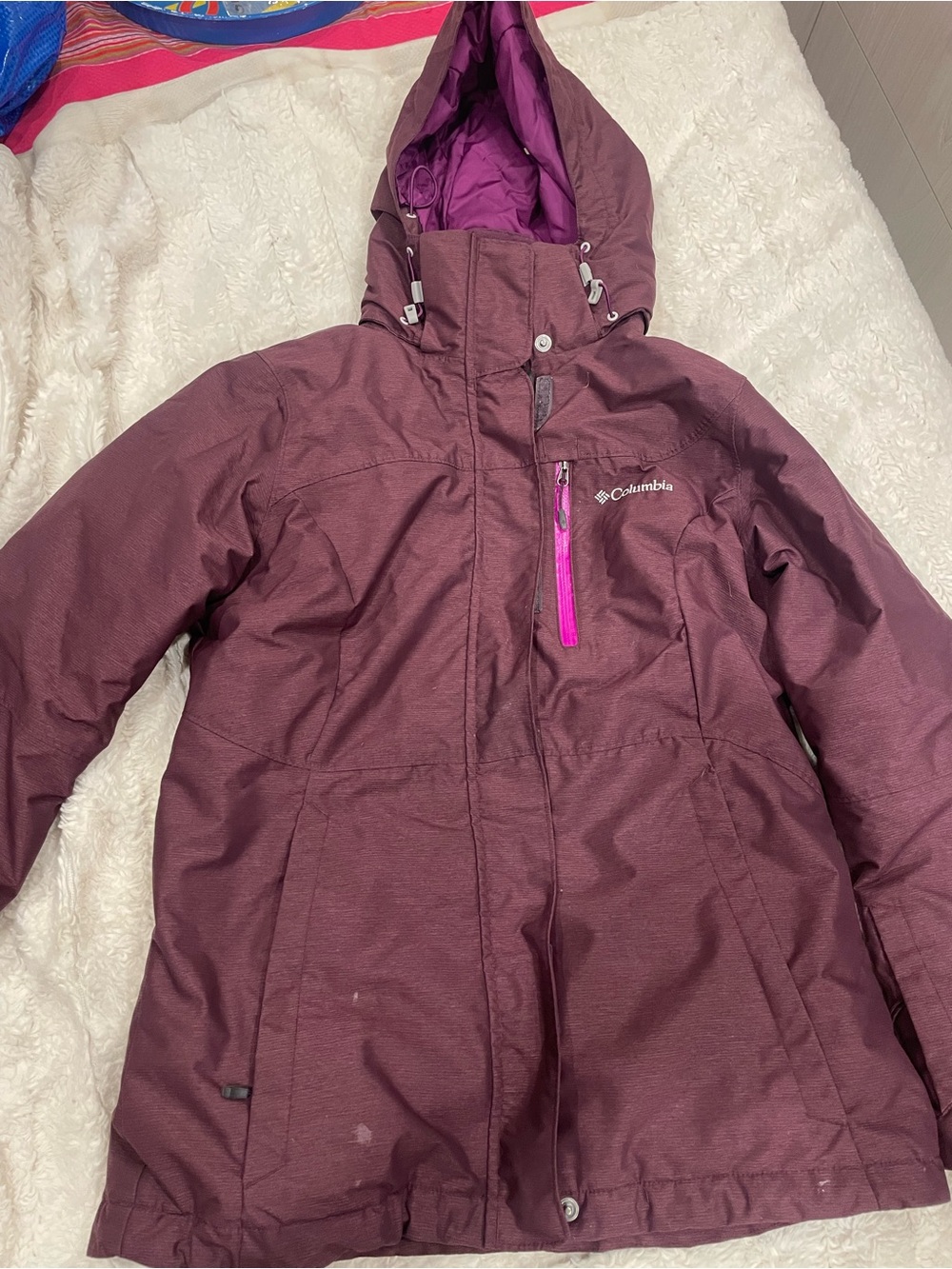 Columbia Women's Hooded Winter Jacket - Plum with Bright Pink Zipper